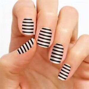 Between the Lines - Color Street 100% Real Nail Polish Strips